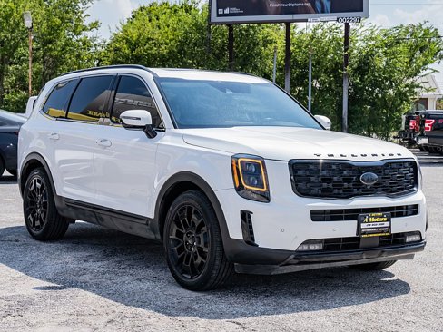 Used 2021 Kia Telluride SX w/ Nightfall Edition Package image 3