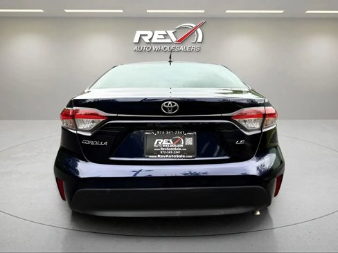 Used 2024 Toyota Corolla LE image 4