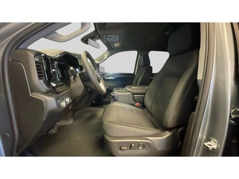 New 2026 GMC Sierra 1500 SLE image 11