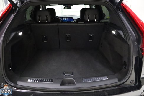 Used 2025 Cadillac XT4 Premium Luxury image 25