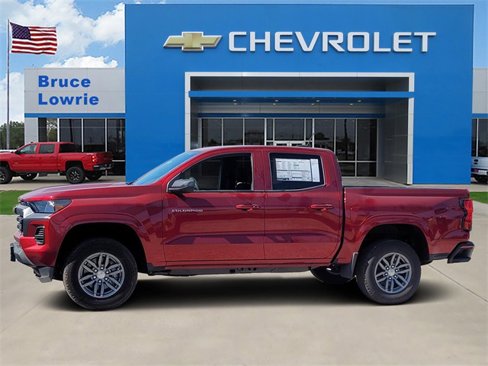 New 2026 Chevrolet Colorado LT image 2