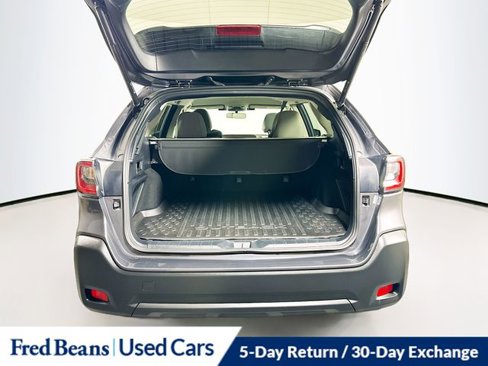 Used 2024 Subaru Outback Premium image 27
