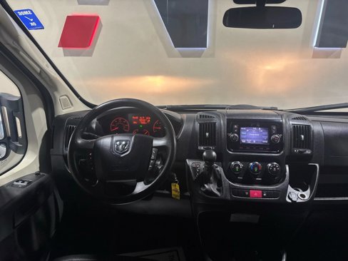Used 2021 RAM ProMaster 2500 image 18