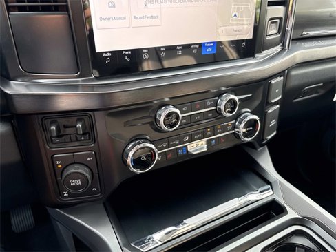 New 2026 Ford F350 Lariat image 30