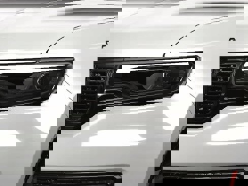 New 2025 Jeep Wagoneer L Series II image 11