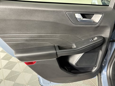 Used 2025 Ford Escape ST-Line Select image 25
