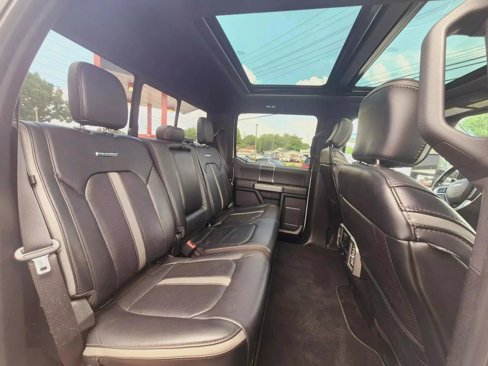 Used 2019 Ford F250 Platinum w/ Platinum Ultimate Package image 18