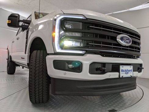 New 2026 Ford F250 Platinum image 19