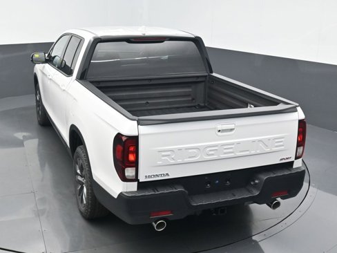 New 2025 Honda Ridgeline Sport image 18