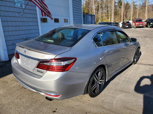Used 2017 Honda Accord Sport Special Edition image 7