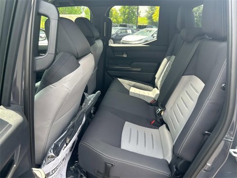 New 2025 Toyota Tacoma TRD Off-Road image 18