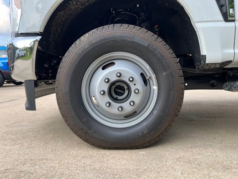 New 2025 Ford F350 XLT w/ XLT Value Package image 19