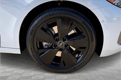Used 2025 Audi A5 2.0T Prestige image 8