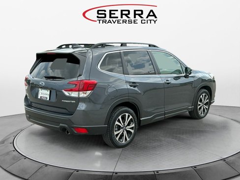 Used 2024 Subaru Forester Limited image 5