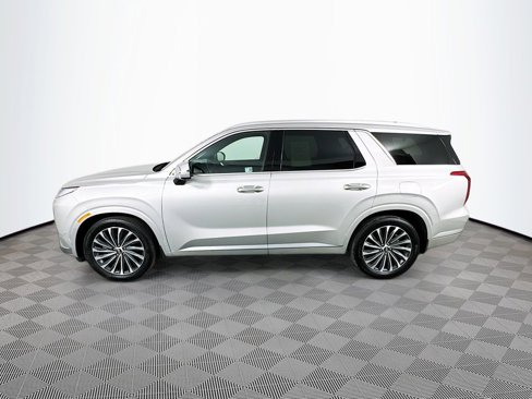 Used 2025 Hyundai Palisade Calligraphy image 8