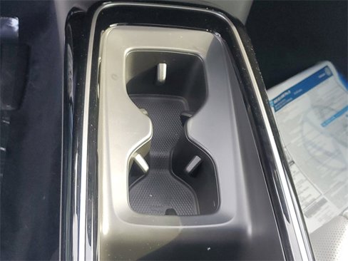 New 2025 Volkswagen ID.4 Pro S image 32