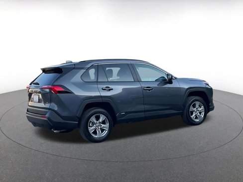 Used 2025 Toyota RAV4 LE image 15