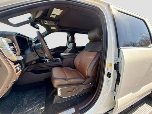 New 2025 Ford F350 King Ranch w/ Chrome Package image 22