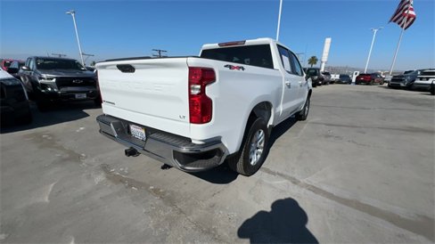 Used 2025 Chevrolet Silverado 1500 LT image 8