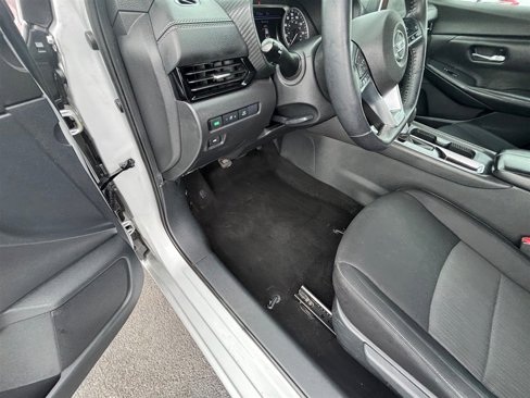 Used 2021 Nissan Sentra SV image 14