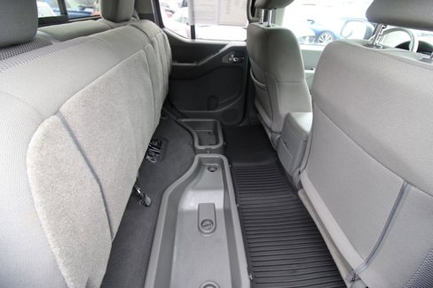 Used 2021 Nissan Frontier SV image 24