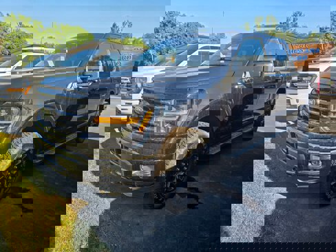 New 2025 Ford F150 XLT w/ Equipment Group 302A MID image 1