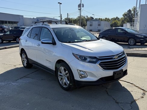 Used 2018 Chevrolet Equinox Premier image 4