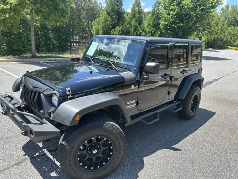 Used 2015 Jeep Wrangler Unlimited Sport image 3