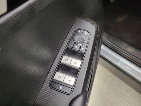 Used 2024 Mitsubishi Outlander SE image 30