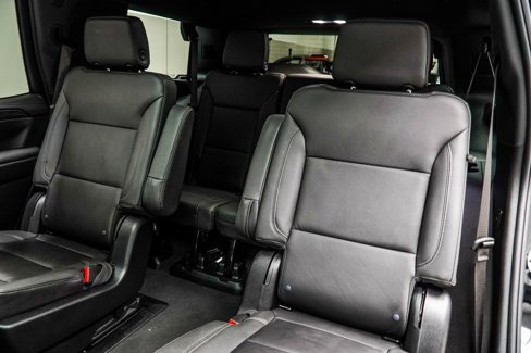 Used 2024 Chevrolet Tahoe Z71 w/ Luxury Package image 40