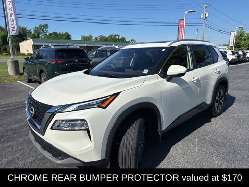 Used 2022 Nissan Rogue SV w/ SV Premium Package image 6
