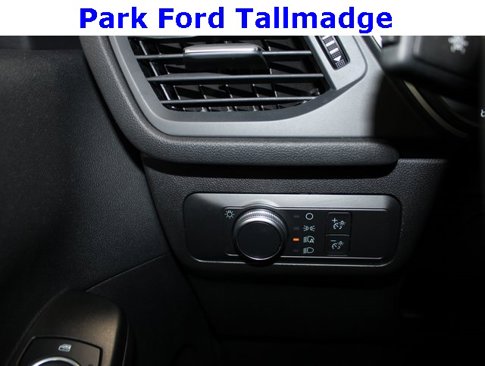 Used 2022 Ford Escape SE image 16