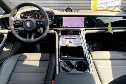New 2026 Porsche Panamera 4 image 6