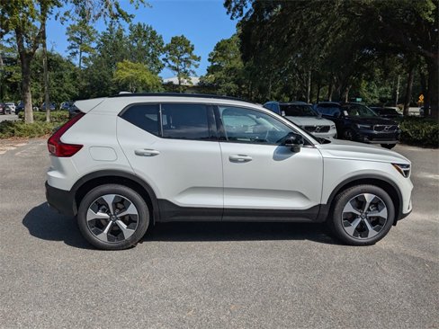 New 2026 Volvo XC40 B5 Plus w/ Protection Package Premier image 3