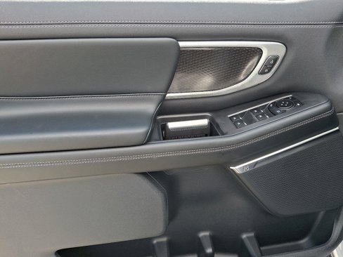 New 2025 Ford Expedition Platinum w/ Stealth Appearance Package image 7