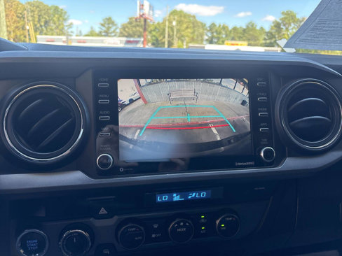 Used 2021 Toyota Tacoma 4x4 Double Cab image 11