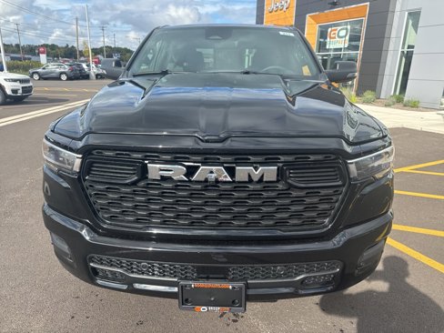 New 2025 RAM 1500 4x4 Crew Cab image 2