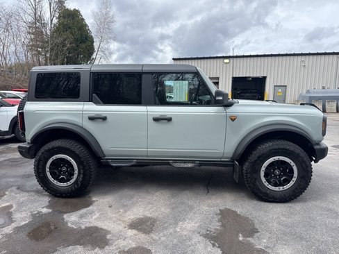 Used 2023 Ford Bronco Badlands w/ Sasquatch Package image 5