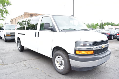 Used 2024 Chevrolet Express 3500 LT w/ LT Preferred Equipment Group image 2
