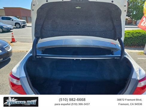 Used 2017 Toyota Camry SE image 21