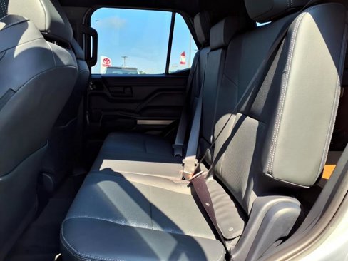 New 2025 Toyota 4Runner TRD Off-Road Premium image 8