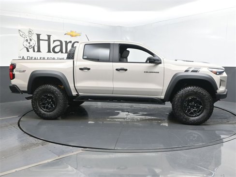 New 2026 Chevrolet Colorado ZR2 w/ ZR2 Bison Edition image 27