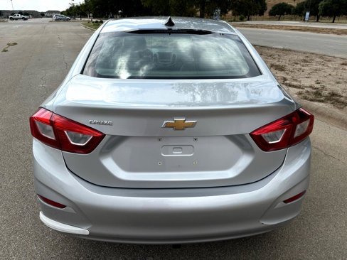 Used 2017 Chevrolet Cruze LS image 6