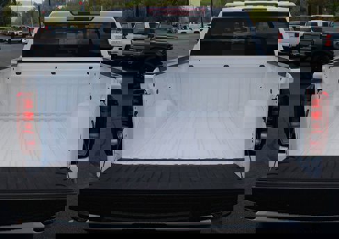 New 2026 GMC Sierra 1500 Elevation image 12