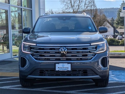 New 2025 Volkswagen Atlas SEL image 8