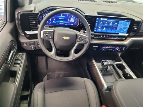 New 2025 Chevrolet Silverado 1500 LT image 6