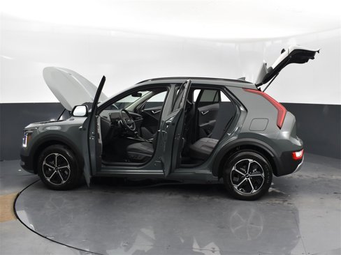 New 2025 Kia Niro EX image 55