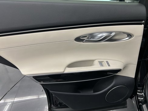 Used 2024 Genesis GV70 2.5T image 23