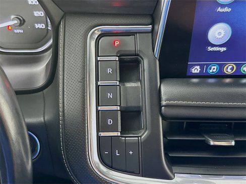Used 2021 GMC Yukon SLT image 16