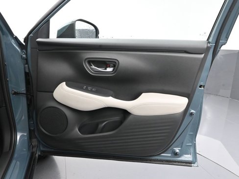 New 2026 Honda HR-V LX image 38